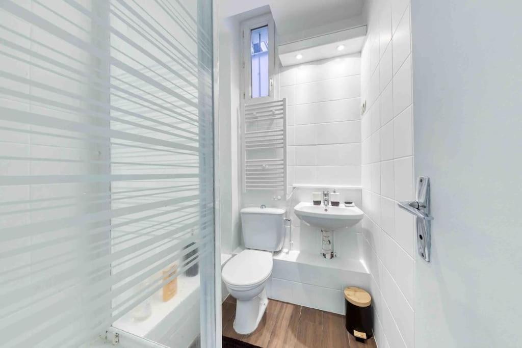 Paris Gentilly Appartement Tout Equipe - Rer B Esterno foto